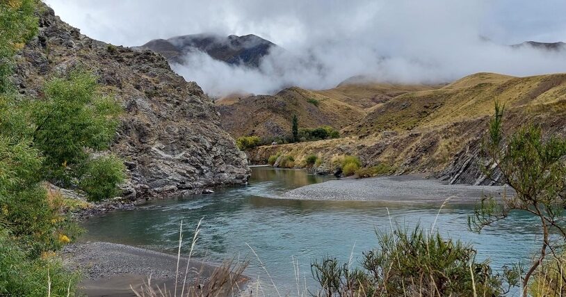 Moody cloud over a braided gorge near the Acheron confluence